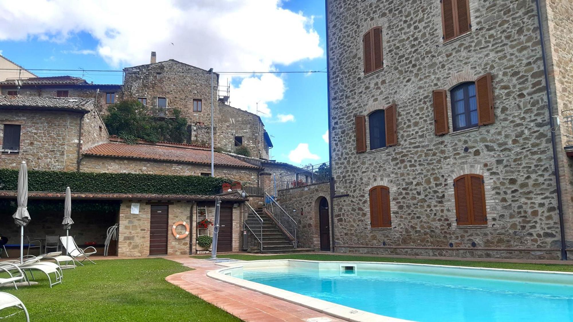 Le Rondini Apartment Torricella  Екстериор снимка